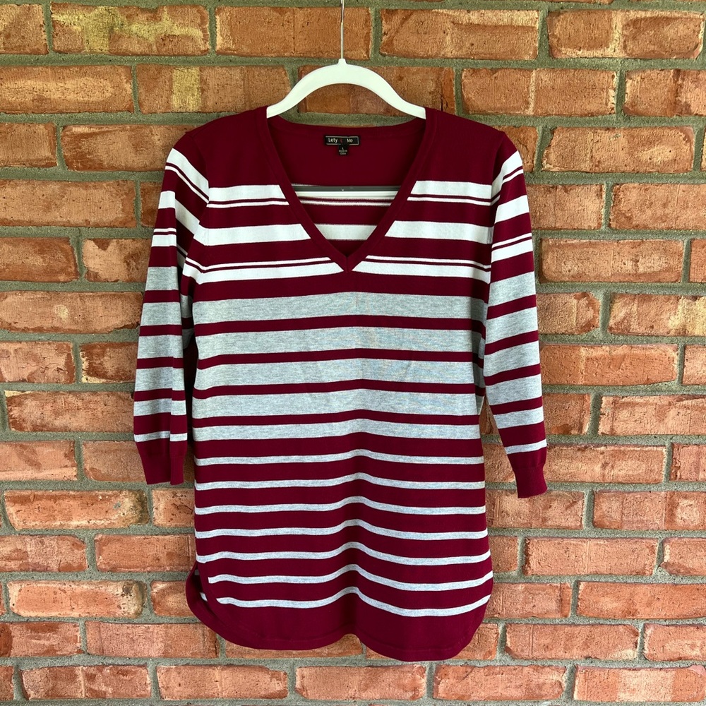 Red and Gray V-Neck Striped Sweater Lightweight Knit